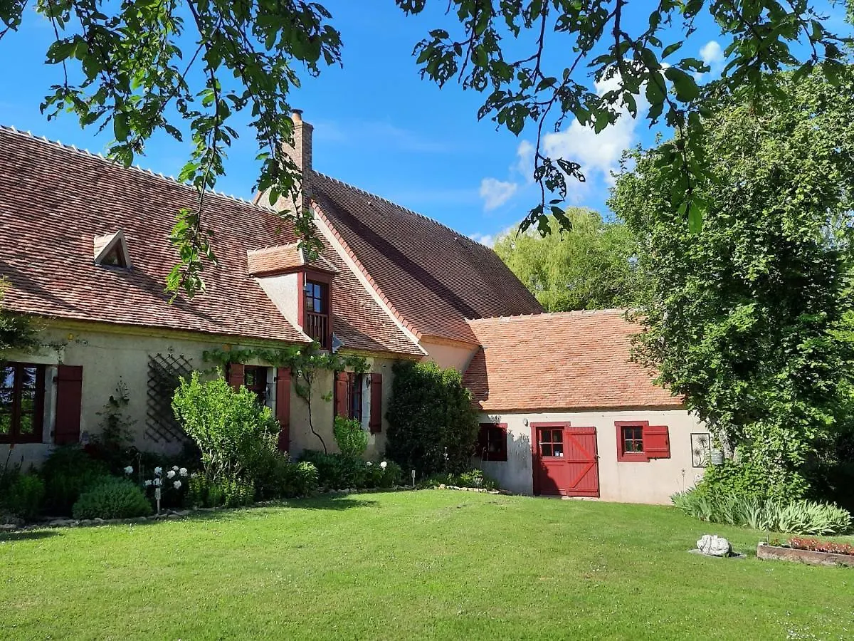 5 Maisons de Vacances dans le Massif Central à Réserver