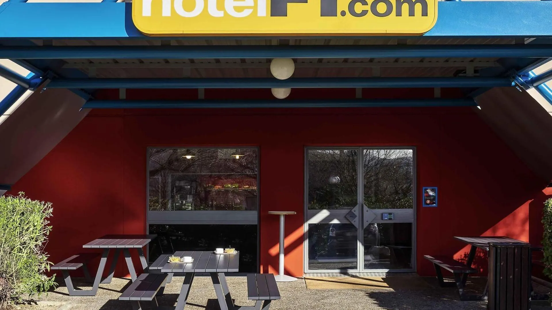 4 Hôtels Budget sur le Canal du Midi pour Voyager Malin